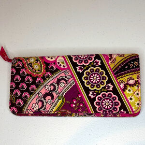 VERA BRADLEY Very Berry Paisley wallet pink purple patterned travel wallet